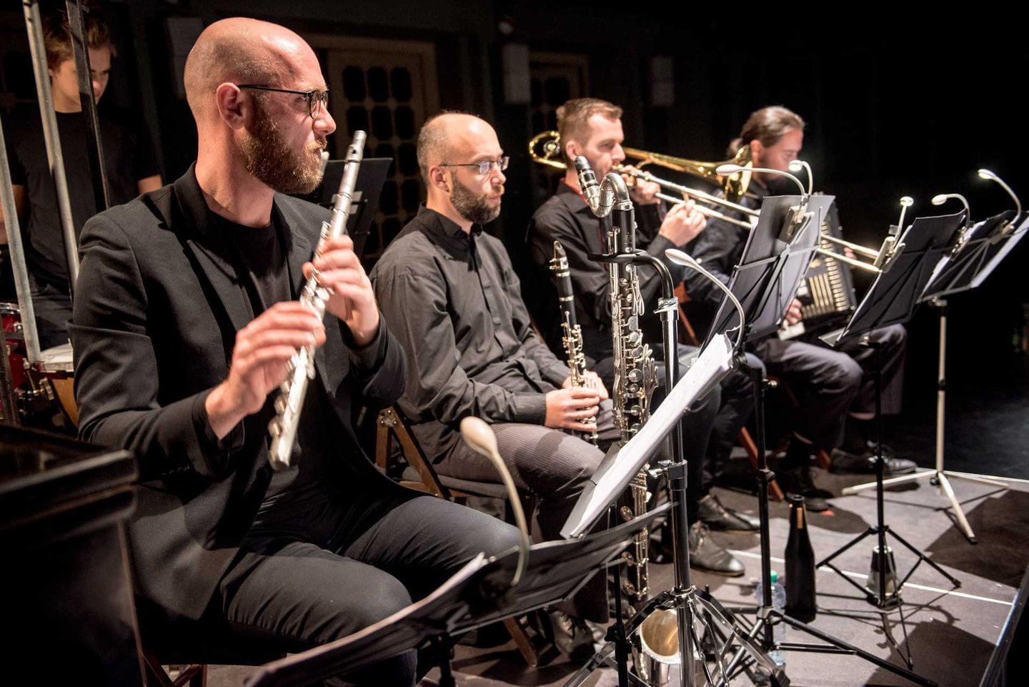 VILA Host: BodyVoiceBand – Láska, vzdor a smrt