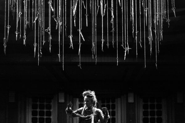 VILA Host: Chemické divadlo – do tmy
