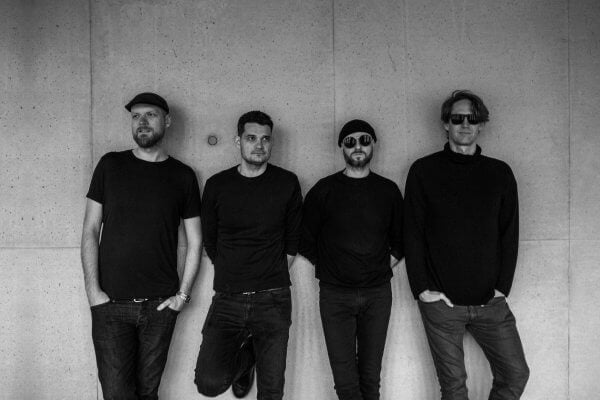 VILA Live: Cloory